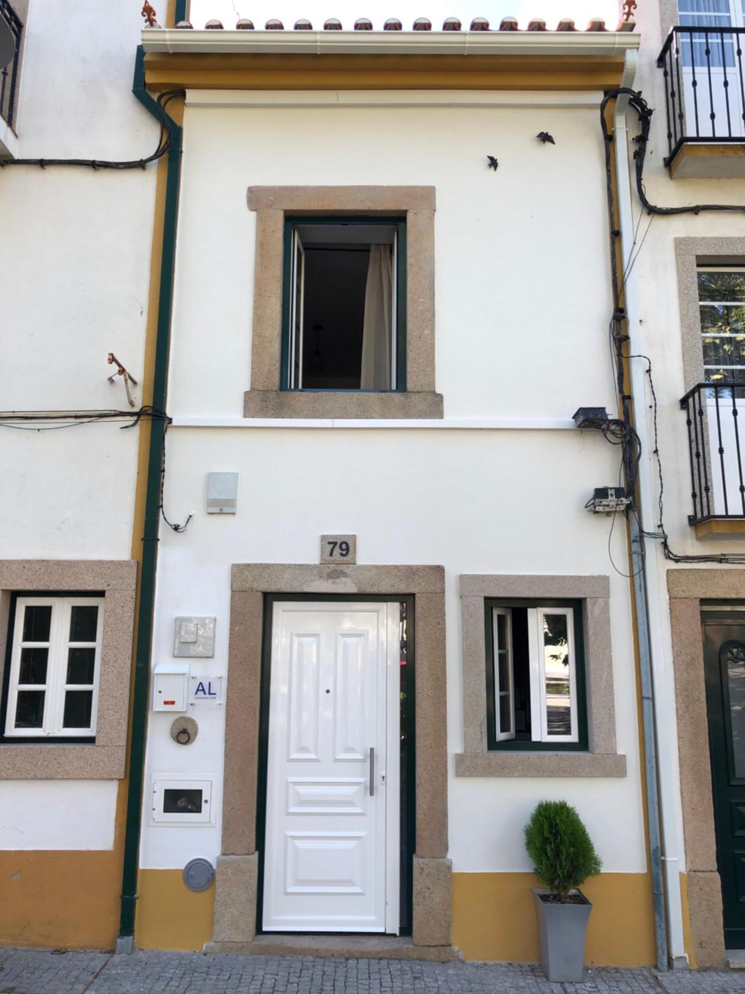 A Casinha Gomes Apartment *